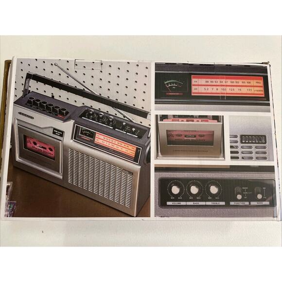 Crosley Stranger Things Cassette Player Recorder Silver CT200B-SI First Release - Picture 2 of 5